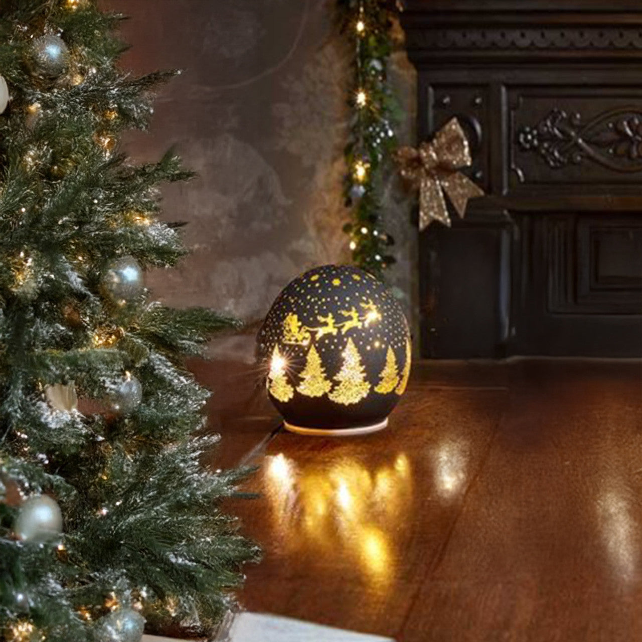 Three Kings Glass WonderGlobe Festive Lantern - Onyx