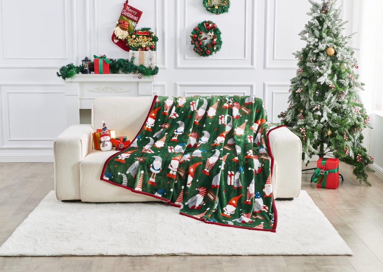 Christmas Flannel Luxury Sherpa Throw - Joyeux Gnoel 150x230cm