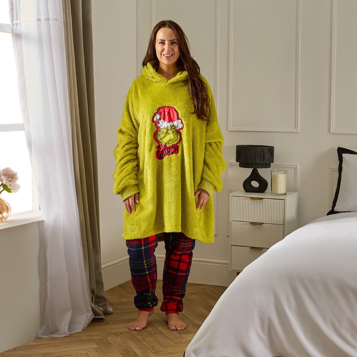 Adults Novelty Grinch Teddy Hoodie Blanket - Green